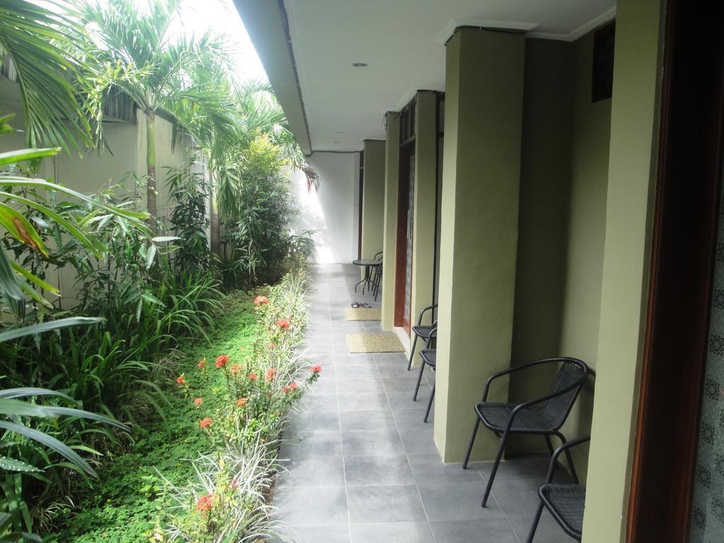 Makassar Breeze Place Residence エクステリア 写真
