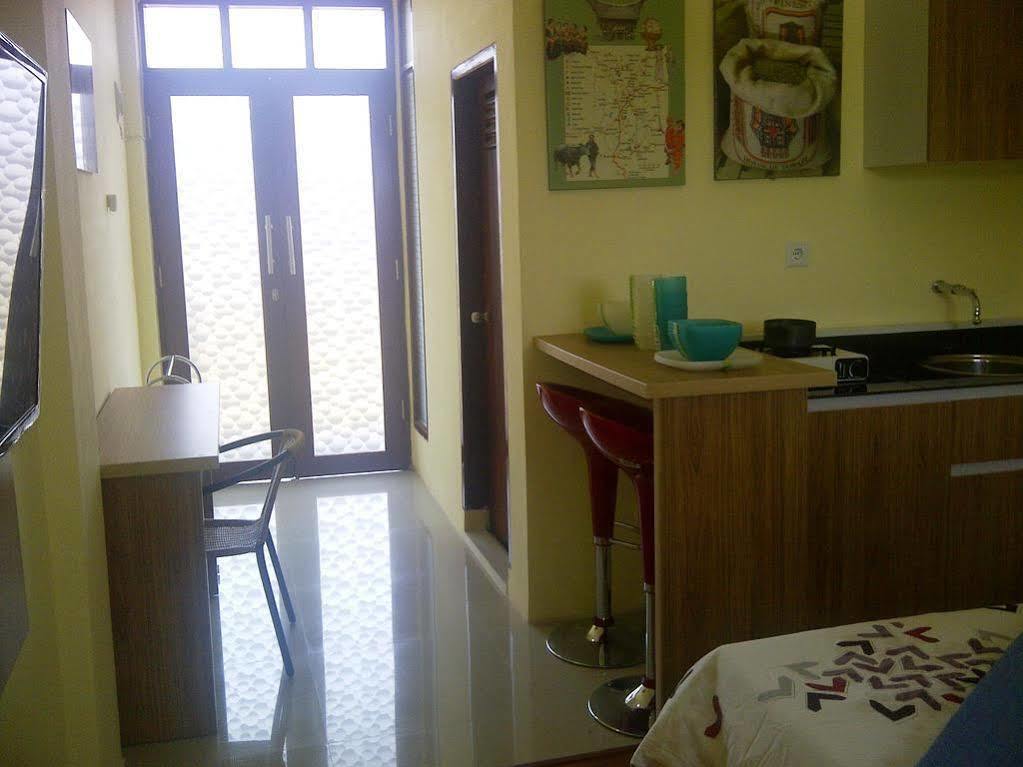 Makassar Breeze Place Residence エクステリア 写真